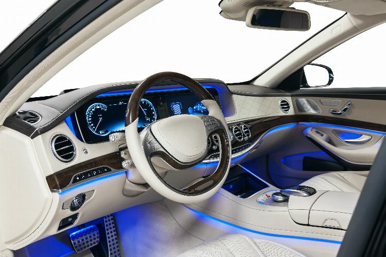 main of Most Important Interior and Exterior Car Accessories for a Luxury Look