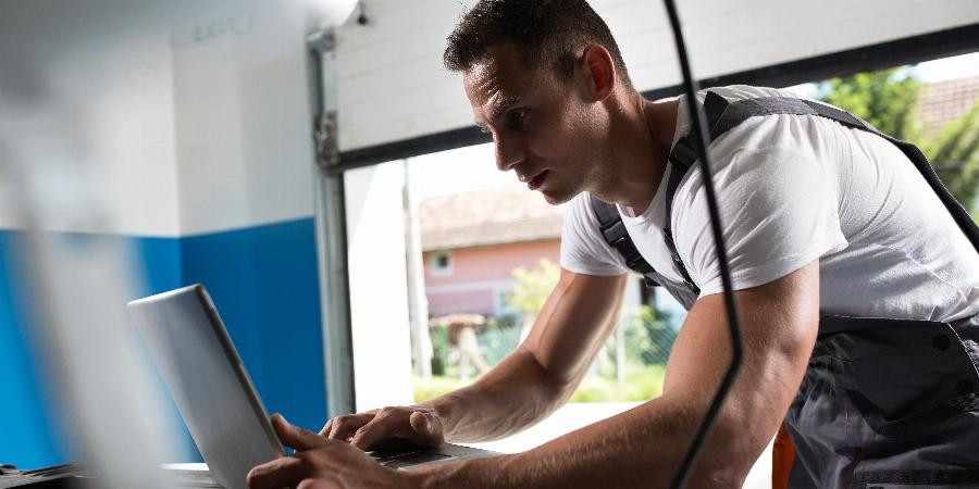 banner of The Five Best Auto Parts To Buy Online