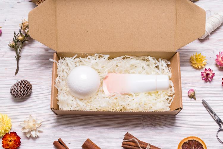 main of Makeup Subscription Box Options Continue to Increase All The Time (autoproducts)