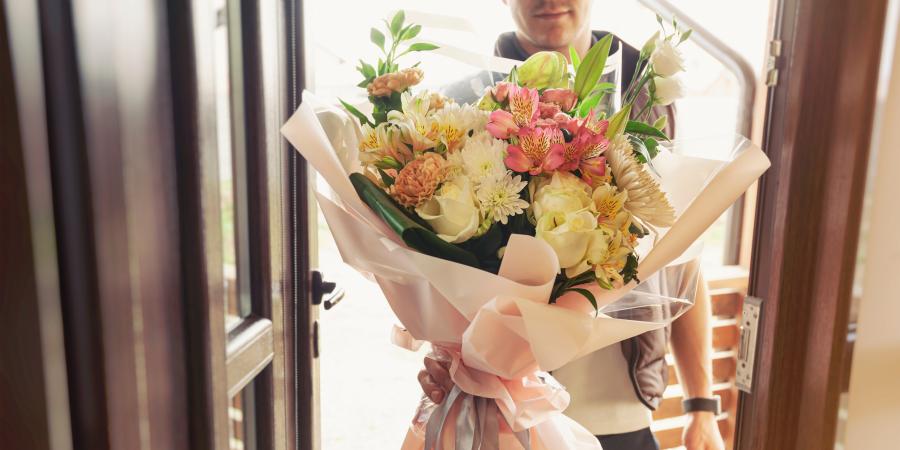 banner of Flower Delivery Ensures Your Loved Ones Know You Care At the Right Moment